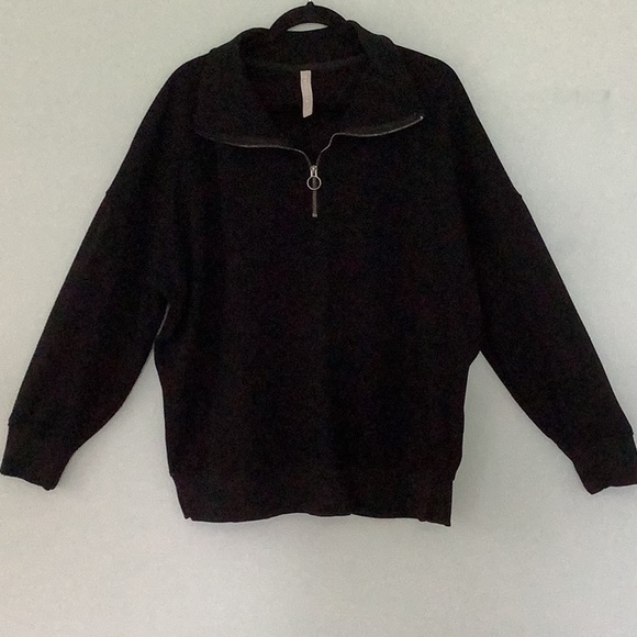 NWOT - Athleta Cozy Karma 1/4 Zip Pullover - black - size XLT - Picture 4 of 15
